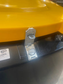 JFC CMB04-G Cubic Meter Lockable Meal Bin 1000 Litre